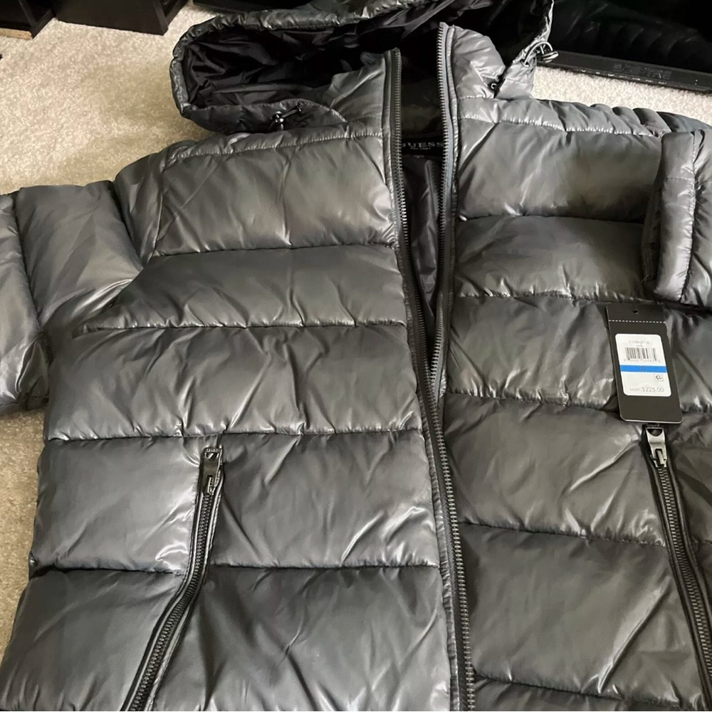 Guess Grey men’s hooded down puffer jacket